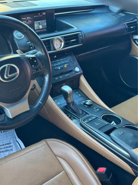 2015 Lexus RC - Image 8 of 8