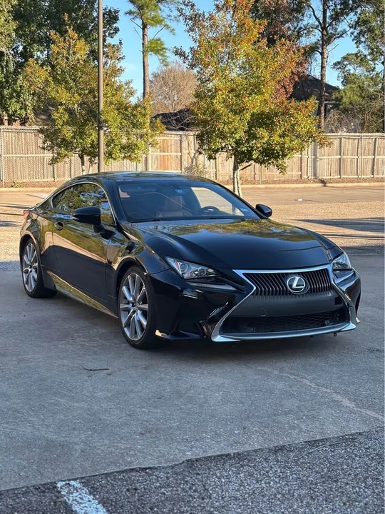 2015 Lexus RC - Image 5 of 8