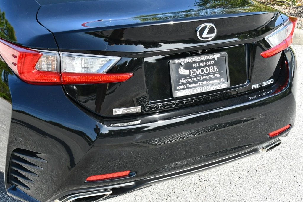 2015 Lexus RC - Image 10 of 31