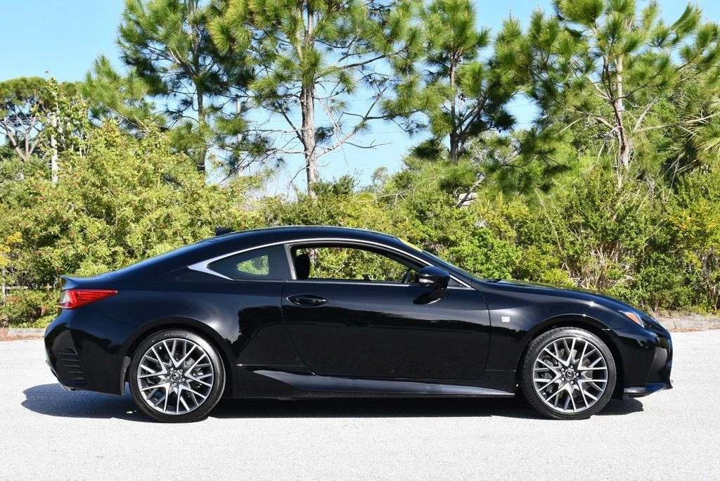 2015 Lexus RC - Image 7 of 31