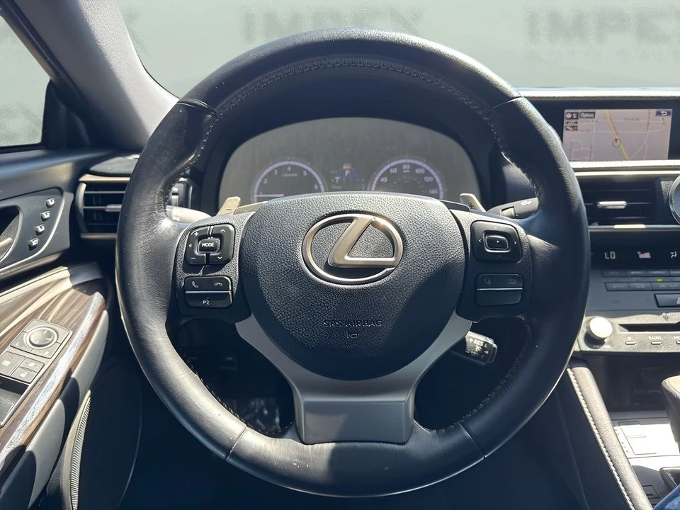 2015 Lexus RC - Image 14 of 31