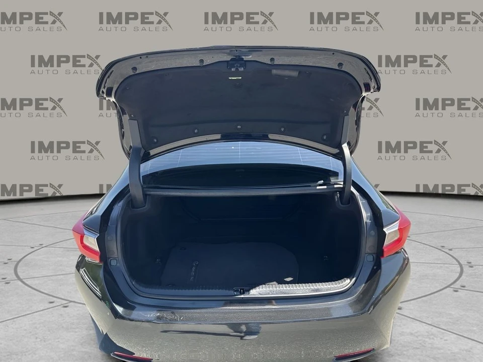 2015 Lexus RC - Image 30 of 31
