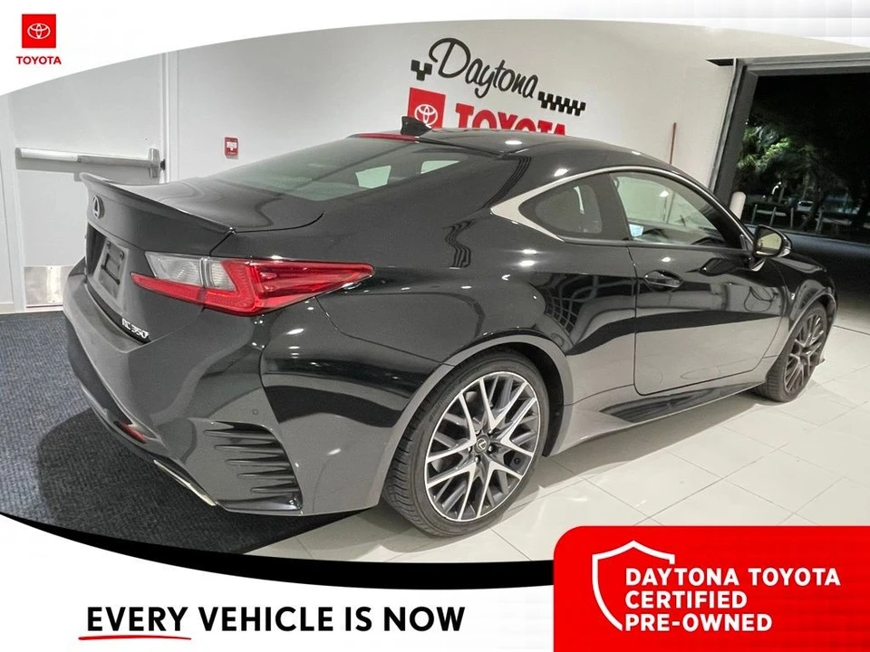 2015 Lexus RC - Image 4 of 10