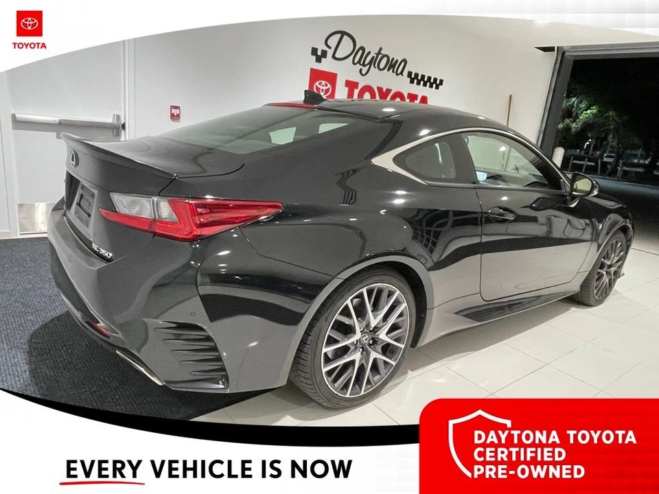 2015 Lexus RC - Image 8 of 10