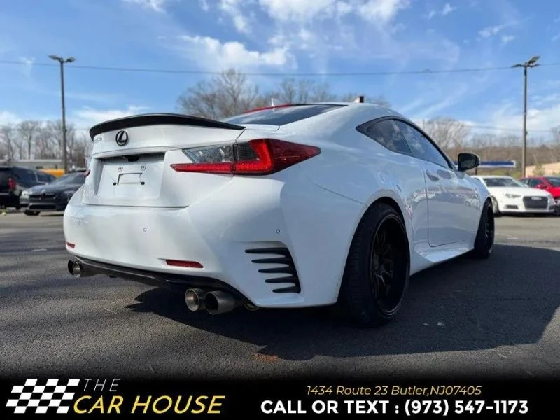 2015 Lexus RC - Image 9 of 12