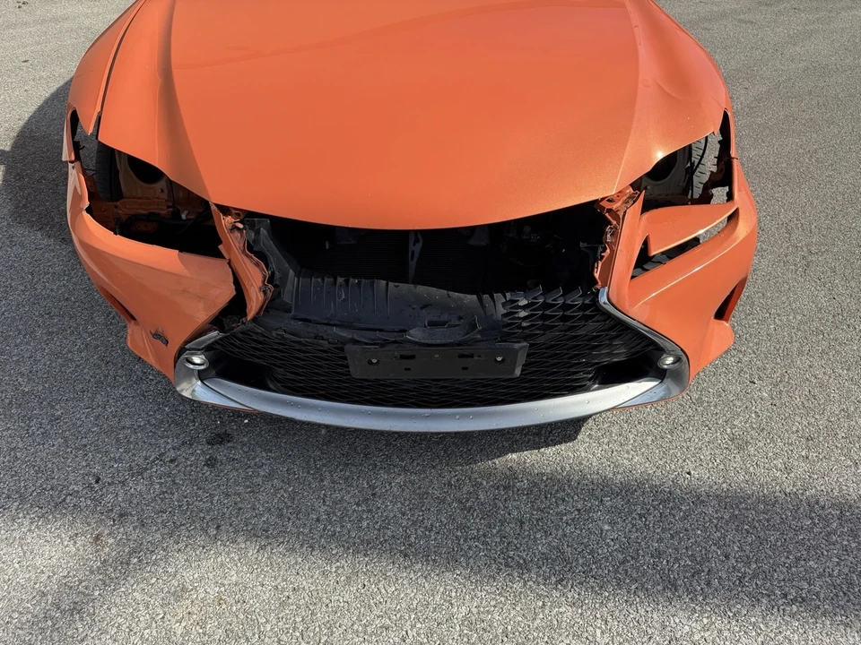 2015 Lexus RC - Image 11 of 18