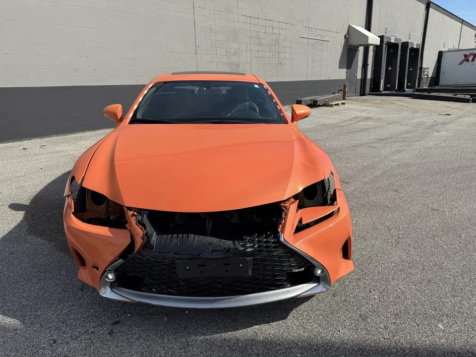 2015 Lexus RC - Image 8 of 18