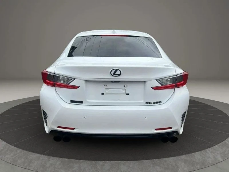 2015 Lexus RC - Image 6 of 12