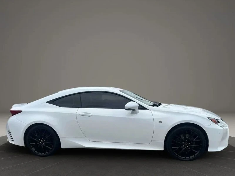 2015 Lexus RC - Image 4 of 12
