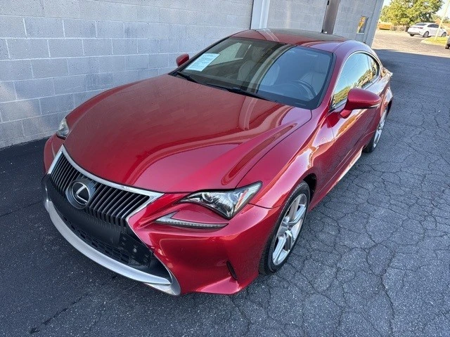 2015 Lexus RC - Image 8 of 12