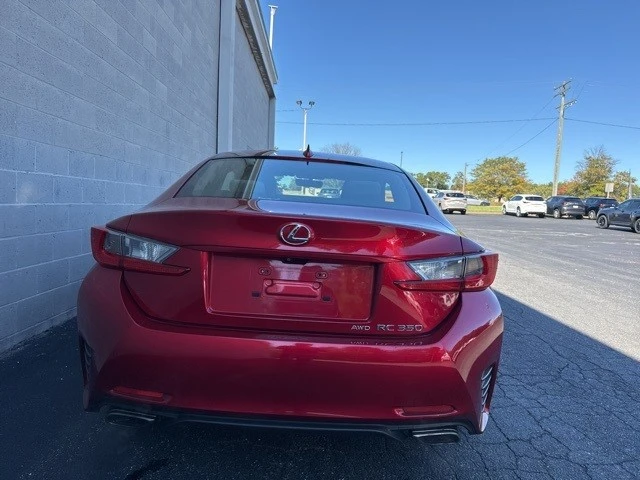 2015 Lexus RC - Image 8 of 12