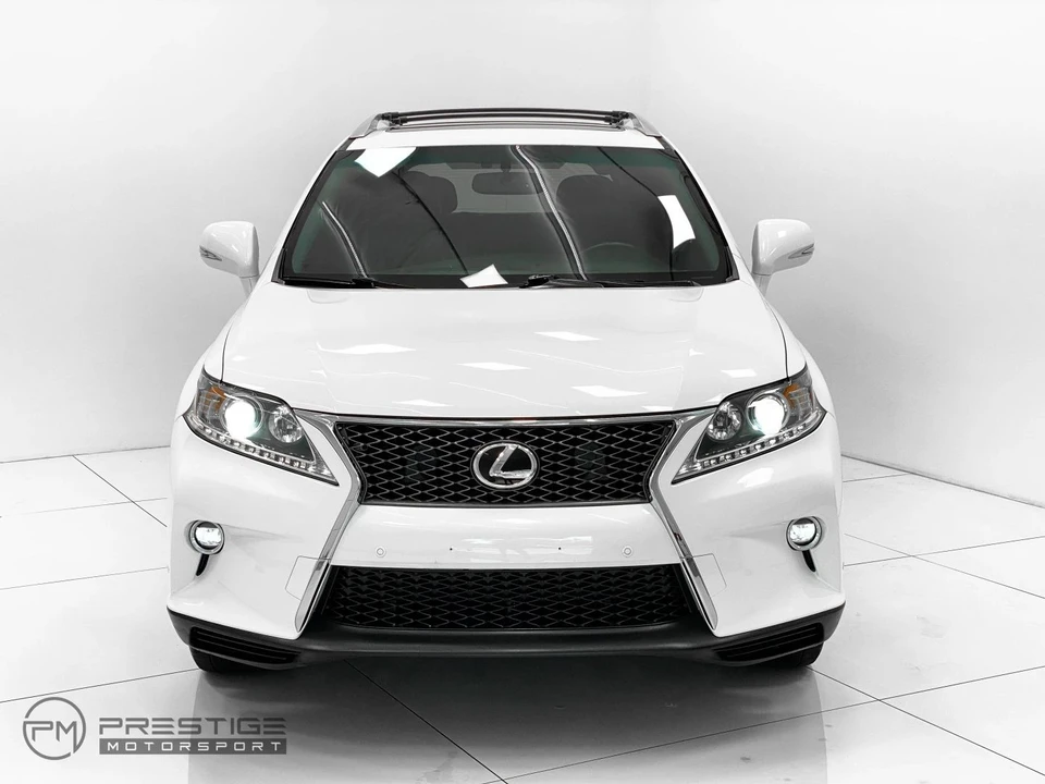 2015 Lexus RC - Image 27 of 31