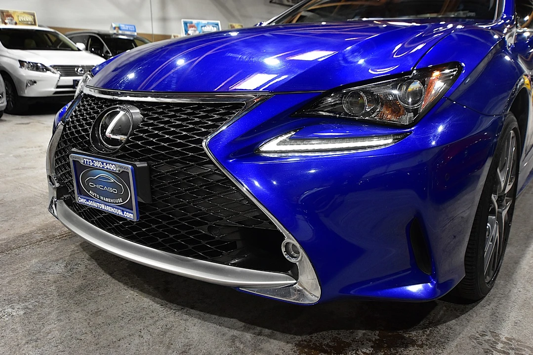 2015 Lexus RC - Image 5 of 12