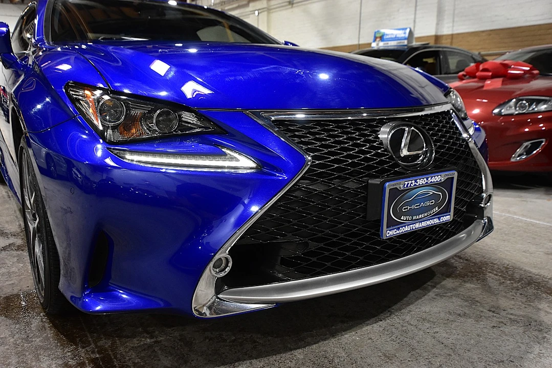 2015 Lexus RC - Image 4 of 12