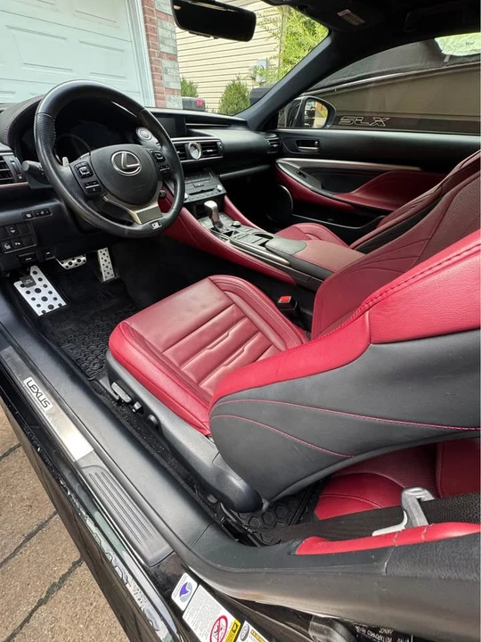 2015 Lexus RC - Image 5 of 6