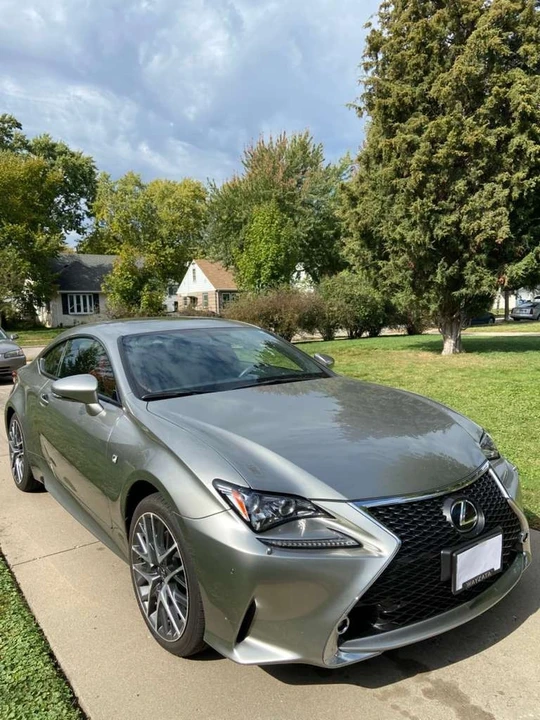 2015 Lexus RC - Image 2 of 19