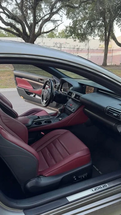 2015 Lexus RC - Image 9 of 9
