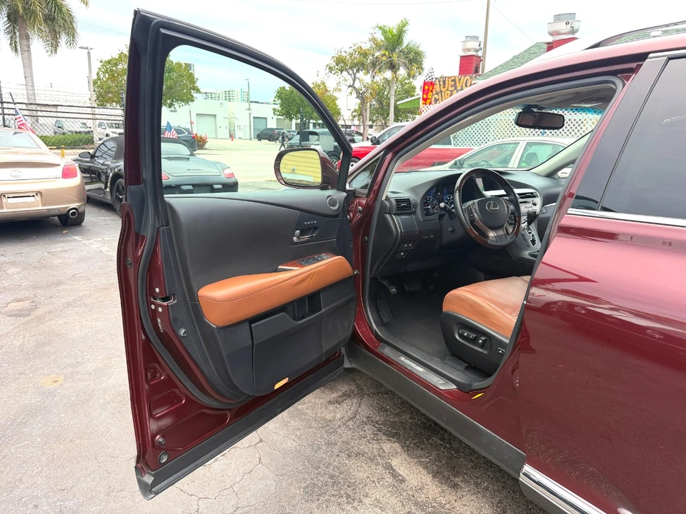 2015 Lexus RX 3rd Gen - Image 20 of 21