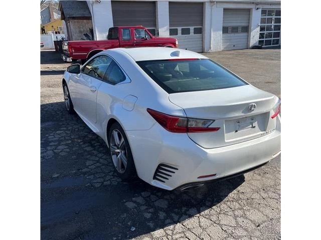 2015 Lexus RC - Image 4 of 21