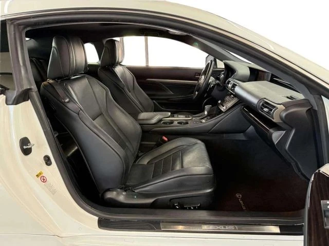 2015 Lexus RC - Image 11 of 12