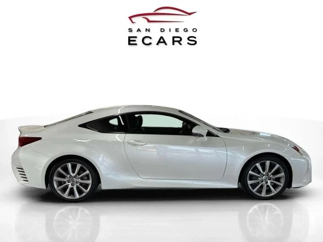 2015 Lexus RC - Image 4 of 12
