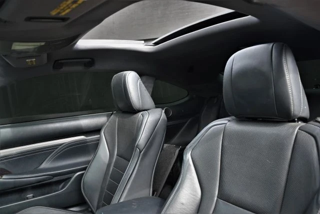 2015 Lexus RC - Image 9 of 15