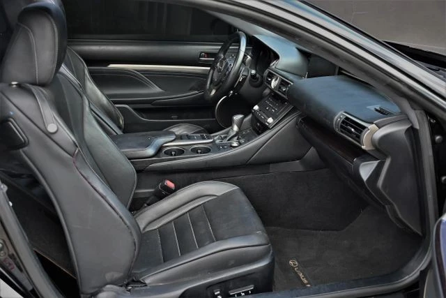 2015 Lexus RC - Image 12 of 15