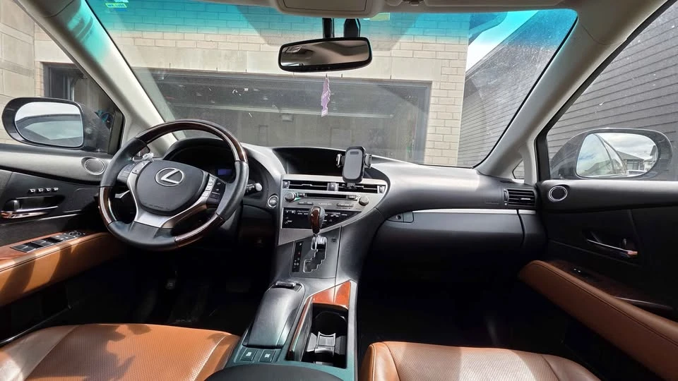 2015 Lexus RX 3rd Gen - Image 5 of 9