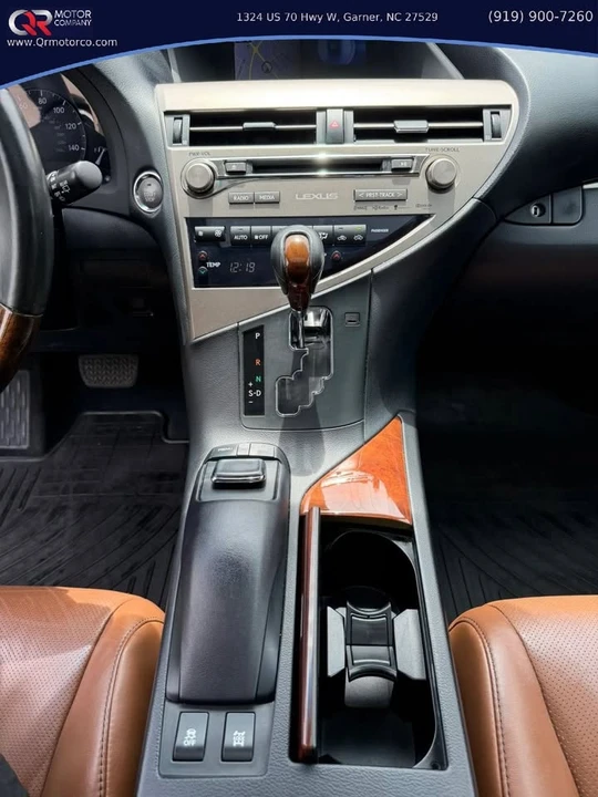 2015 Lexus RX 3rd Gen - Image 16 of 20