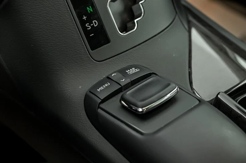 2015 Lexus RX 3rd Gen - Image 27 of 29