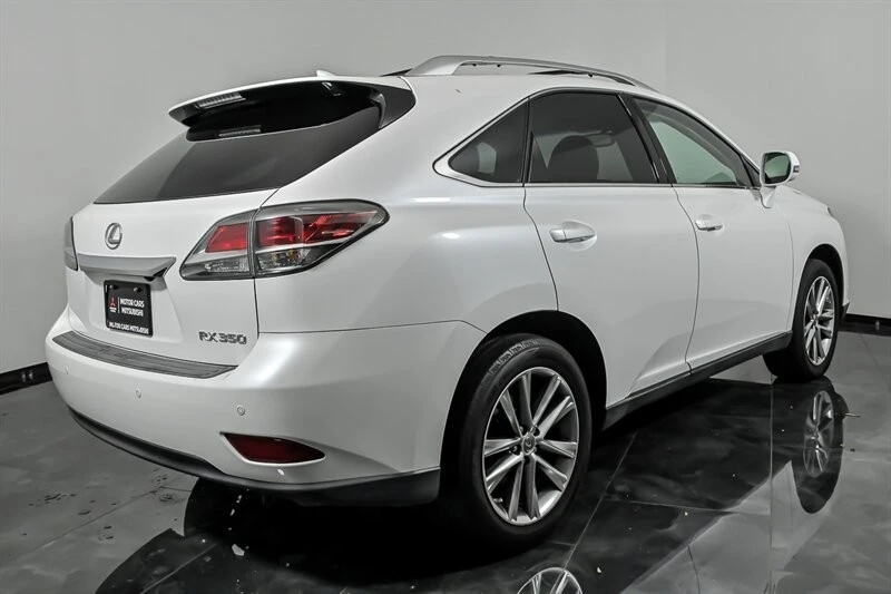 2015 Lexus RX 3rd Gen - Image 9 of 31