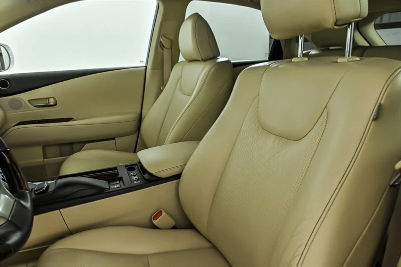 2015 Lexus RX 3rd Gen - Image 17 of 31