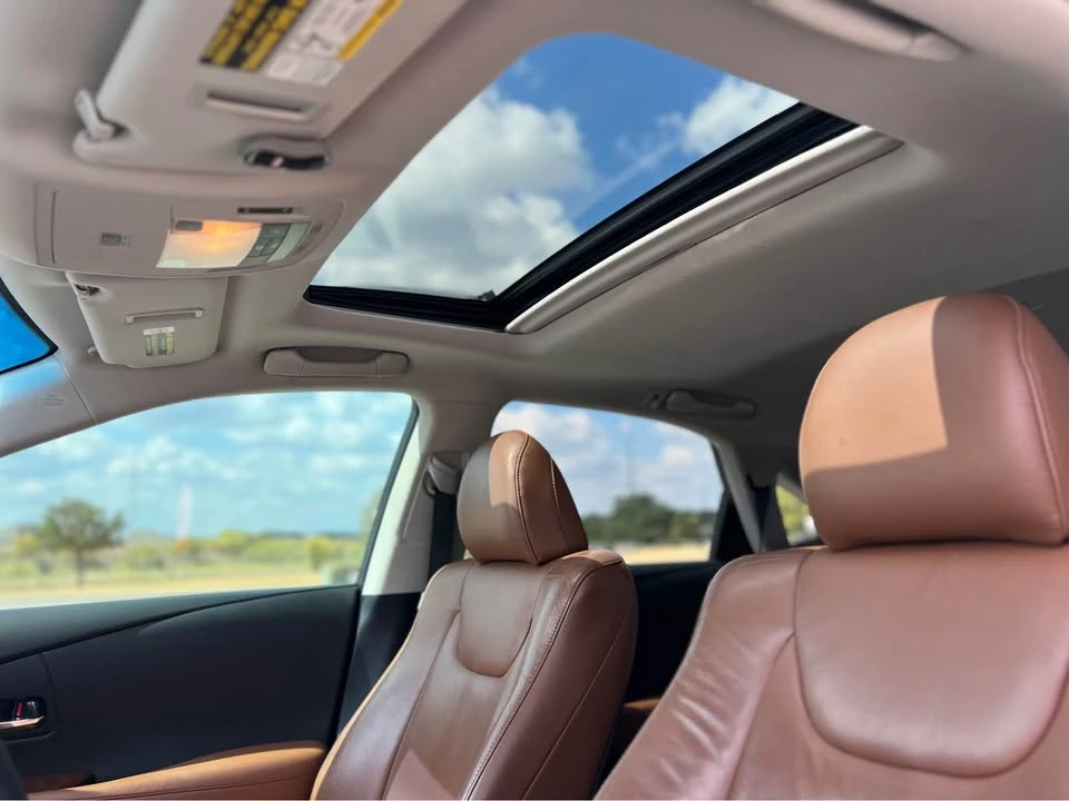 2015 Lexus RX 3rd Gen - Image 11 of 15