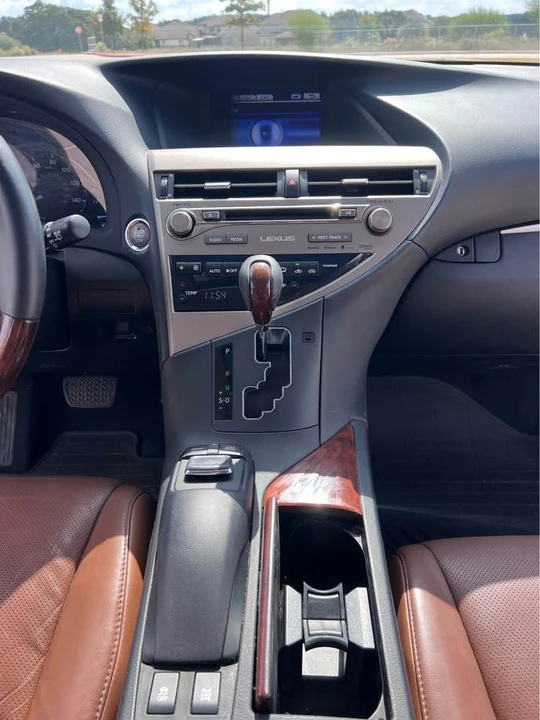 2015 Lexus RX 3rd Gen - Image 9 of 15