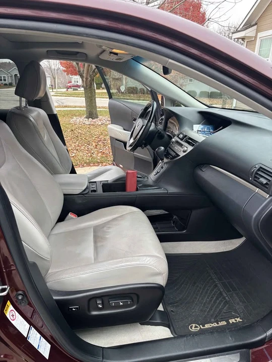 2015 Lexus RX 3rd Gen - Image 4 of 10
