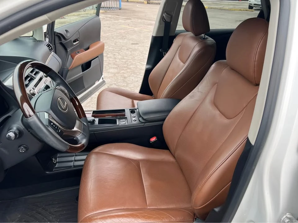 2015 Lexus RX 3rd Gen - Image 6 of 12