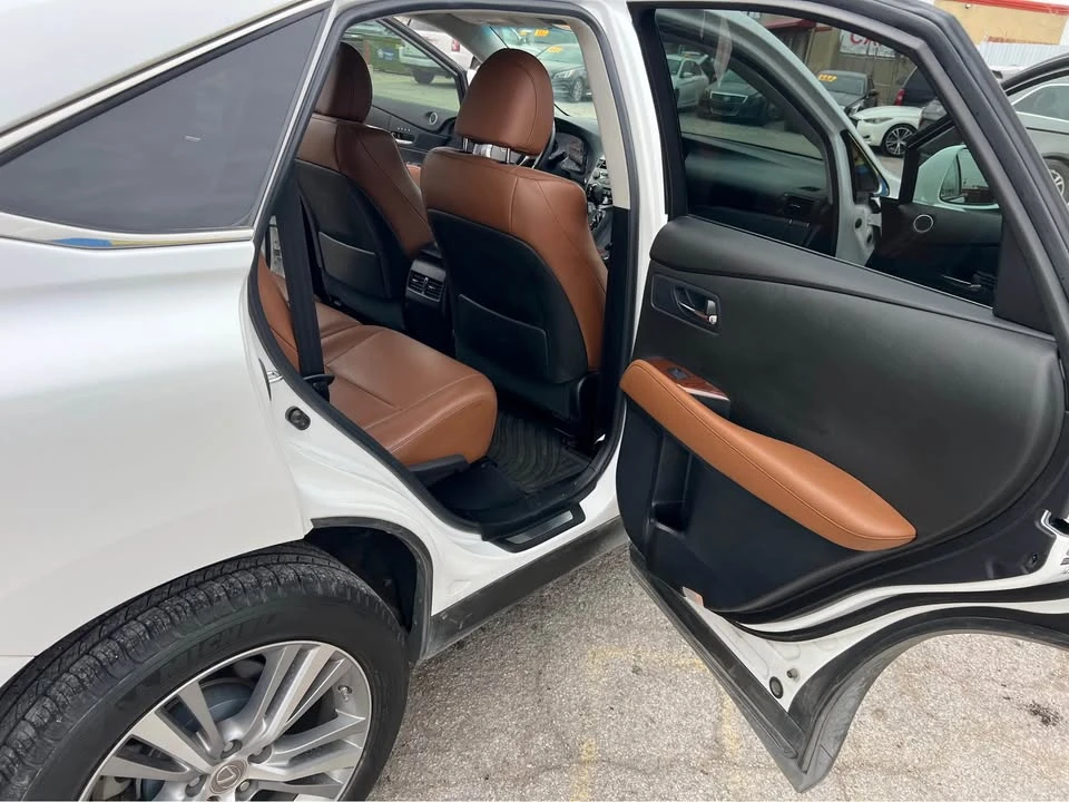 2015 Lexus RX 3rd Gen - Image 11 of 12