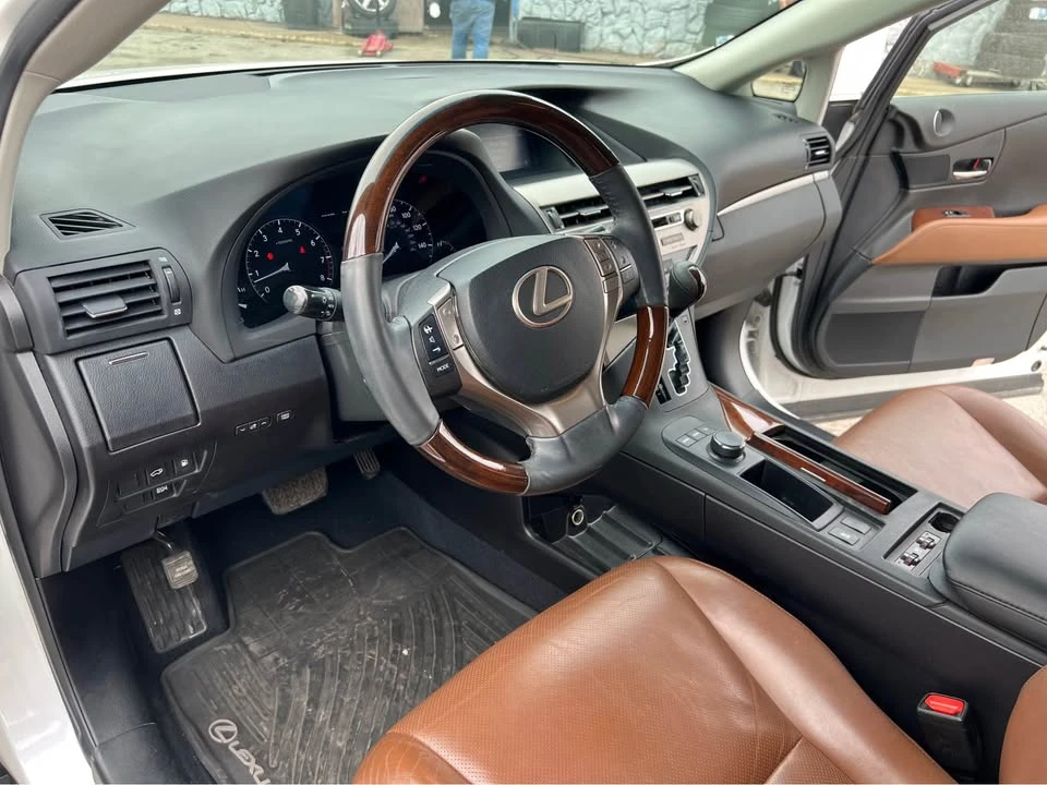 2015 Lexus RX 3rd Gen - Image 4 of 12