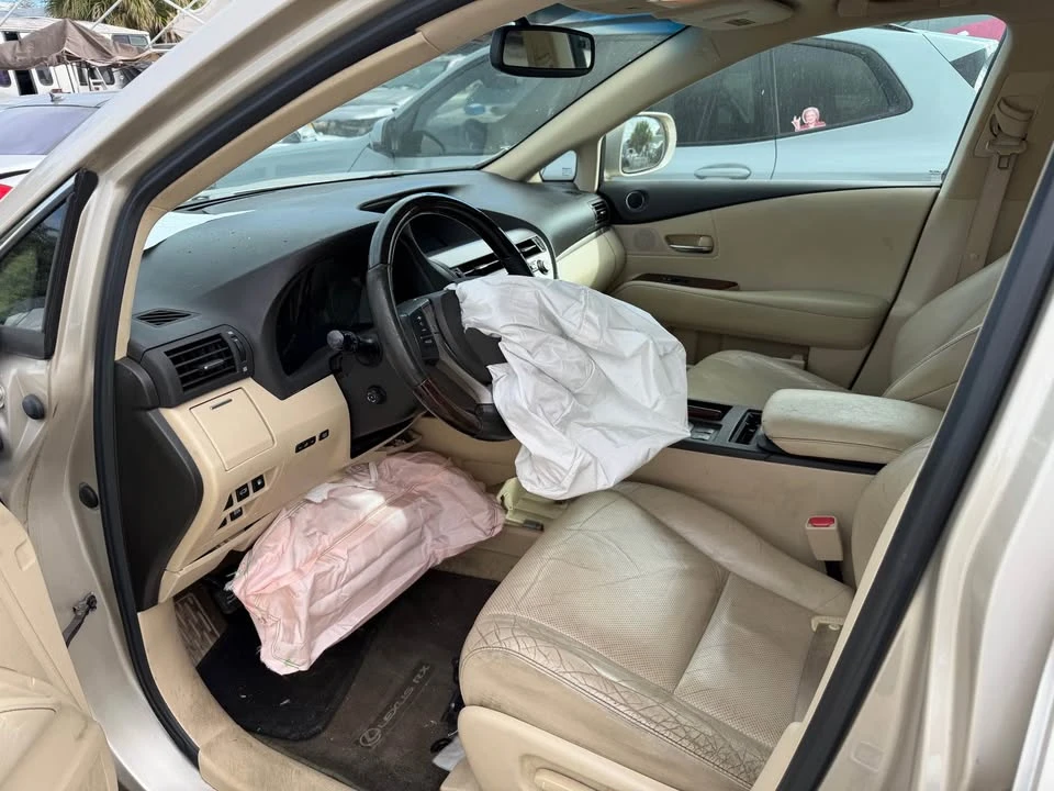 2015 Lexus RX 3rd Gen - Image 6 of 8