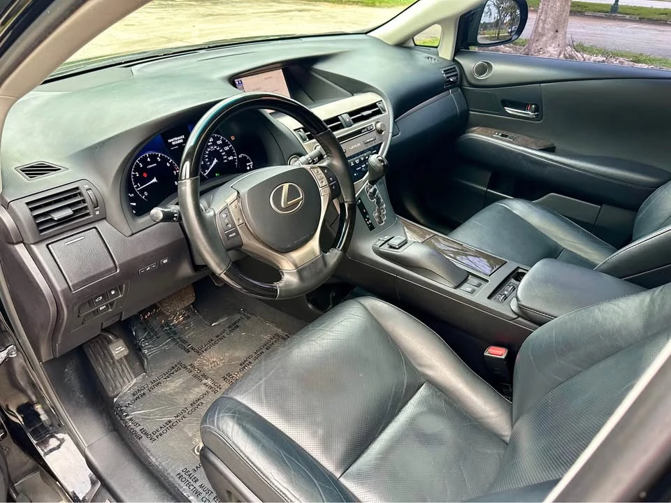 2015 Lexus RX 4th Gen - Image 9 of 18