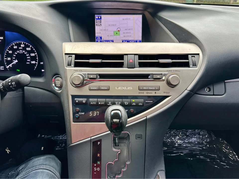 2015 Lexus RX 4th Gen - Image 13 of 18