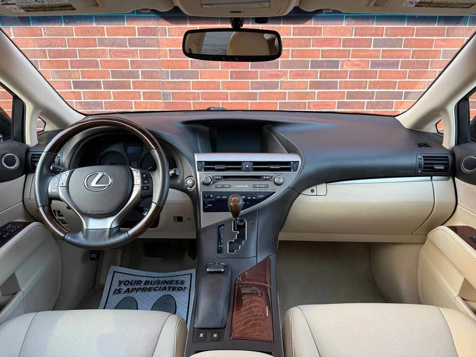 2015 Lexus RX 3rd Gen - Image 10 of 20