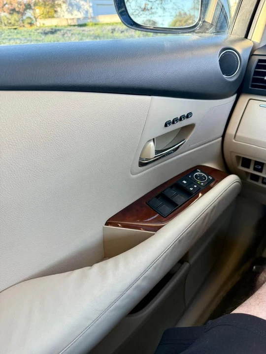 2015 Lexus RX 3rd Gen - Image 16 of 20