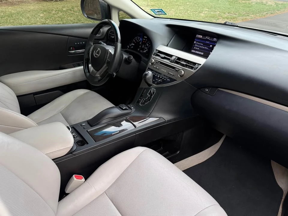 2015 Lexus RX 3rd Gen - Image 12 of 20