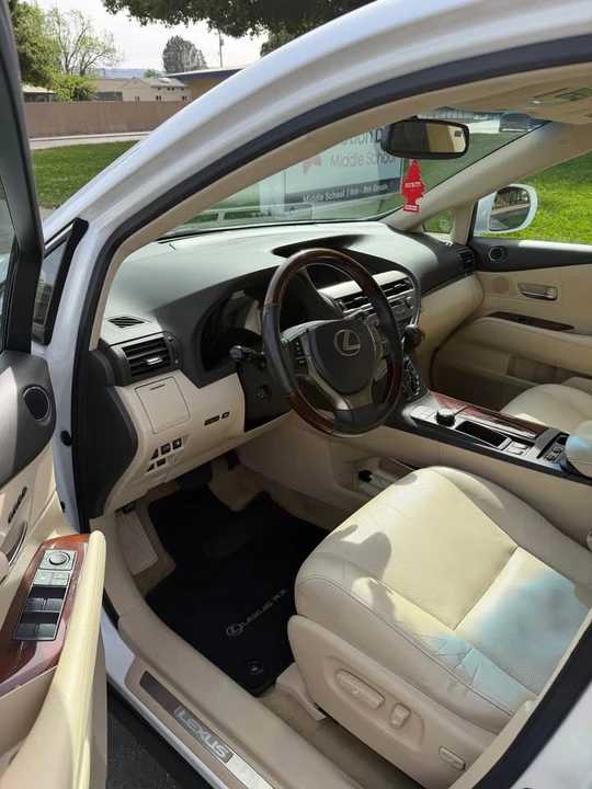 2015 Lexus RX 3rd Gen - Image 5 of 11