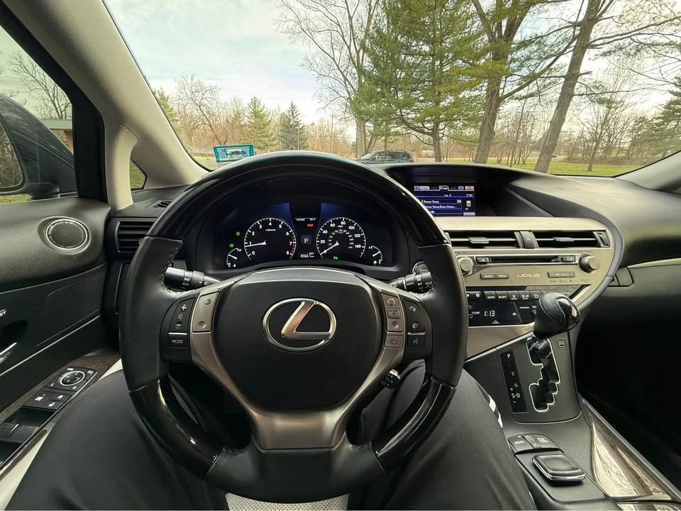 2015 Lexus RX 3rd Gen - Image 9 of 20