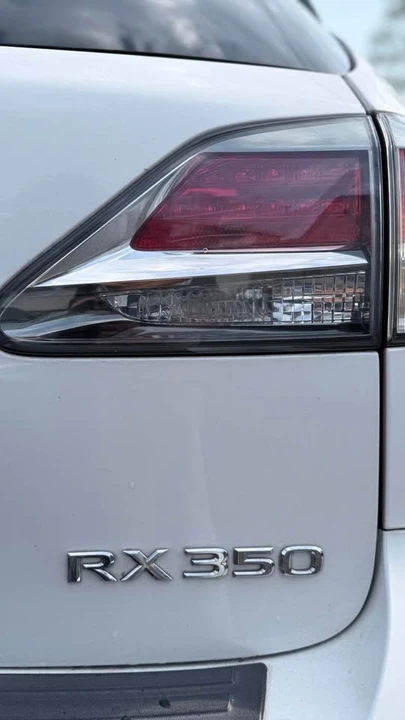 2015 Lexus RX 3rd Gen - Image 18 of 18