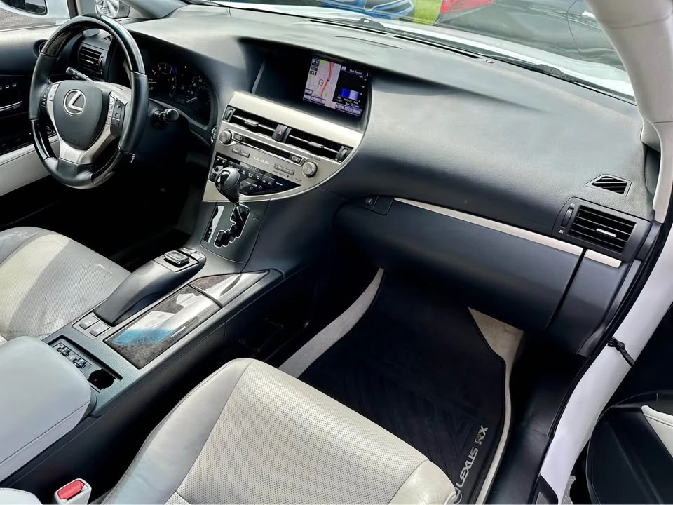 2015 Lexus RX 4th Gen - Image 17 of 20