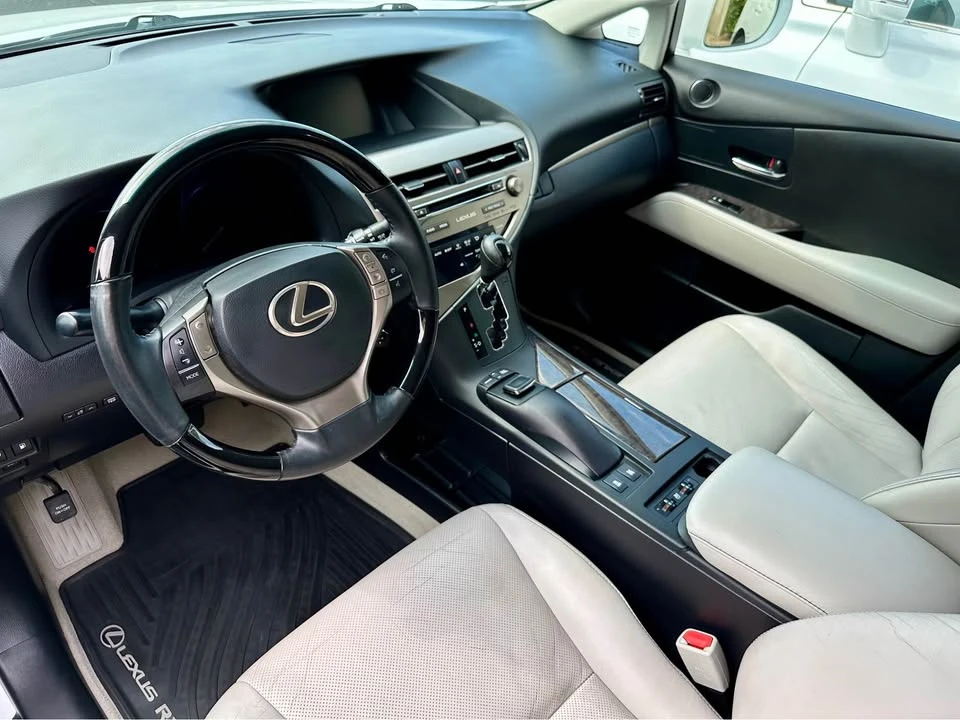 2015 Lexus RX 4th Gen - Image 9 of 20