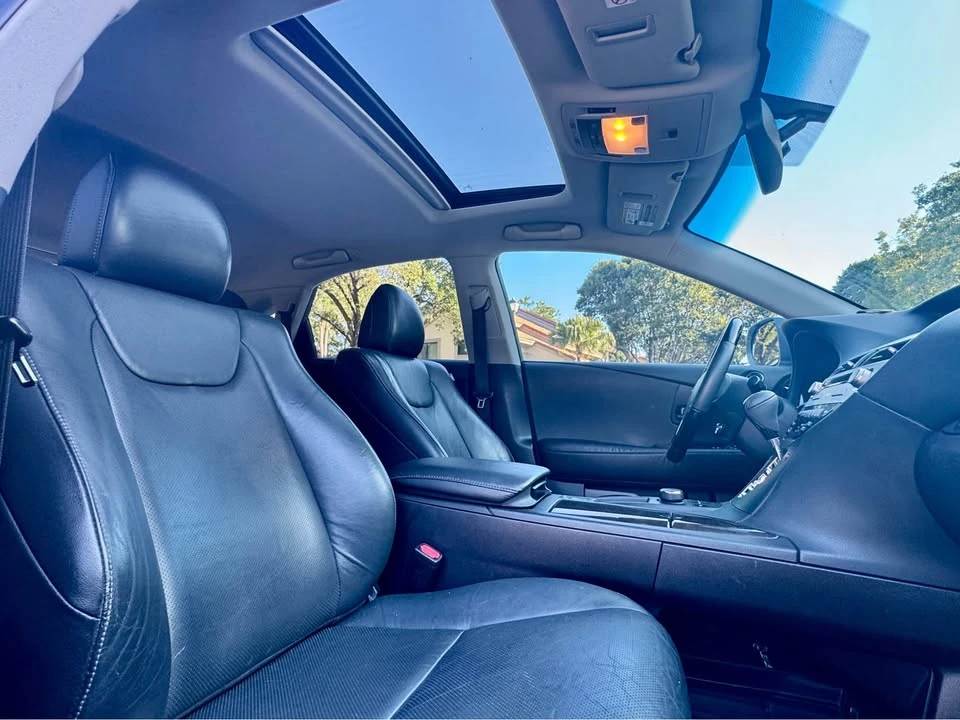 2015 Lexus RX 3rd Gen - Image 10 of 12